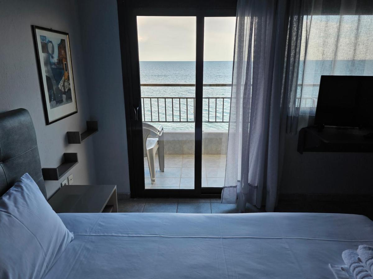 Studio Just On The Beach Паралія-Катерініс Екстер'єр фото