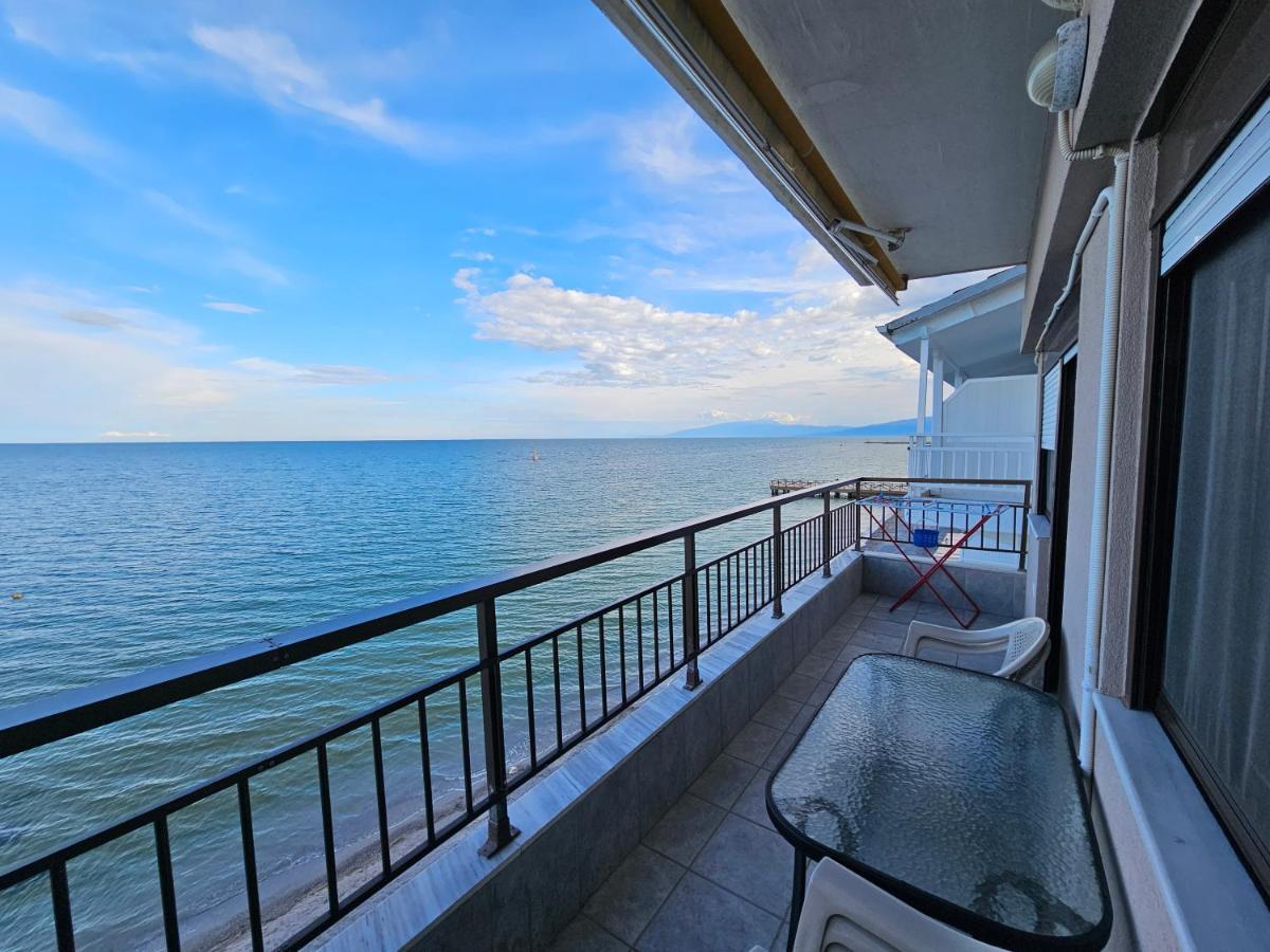 Studio Just On The Beach Паралія-Катерініс Екстер'єр фото