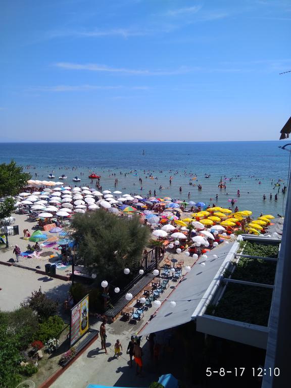 Studio Just On The Beach Паралія-Катерініс Екстер'єр фото